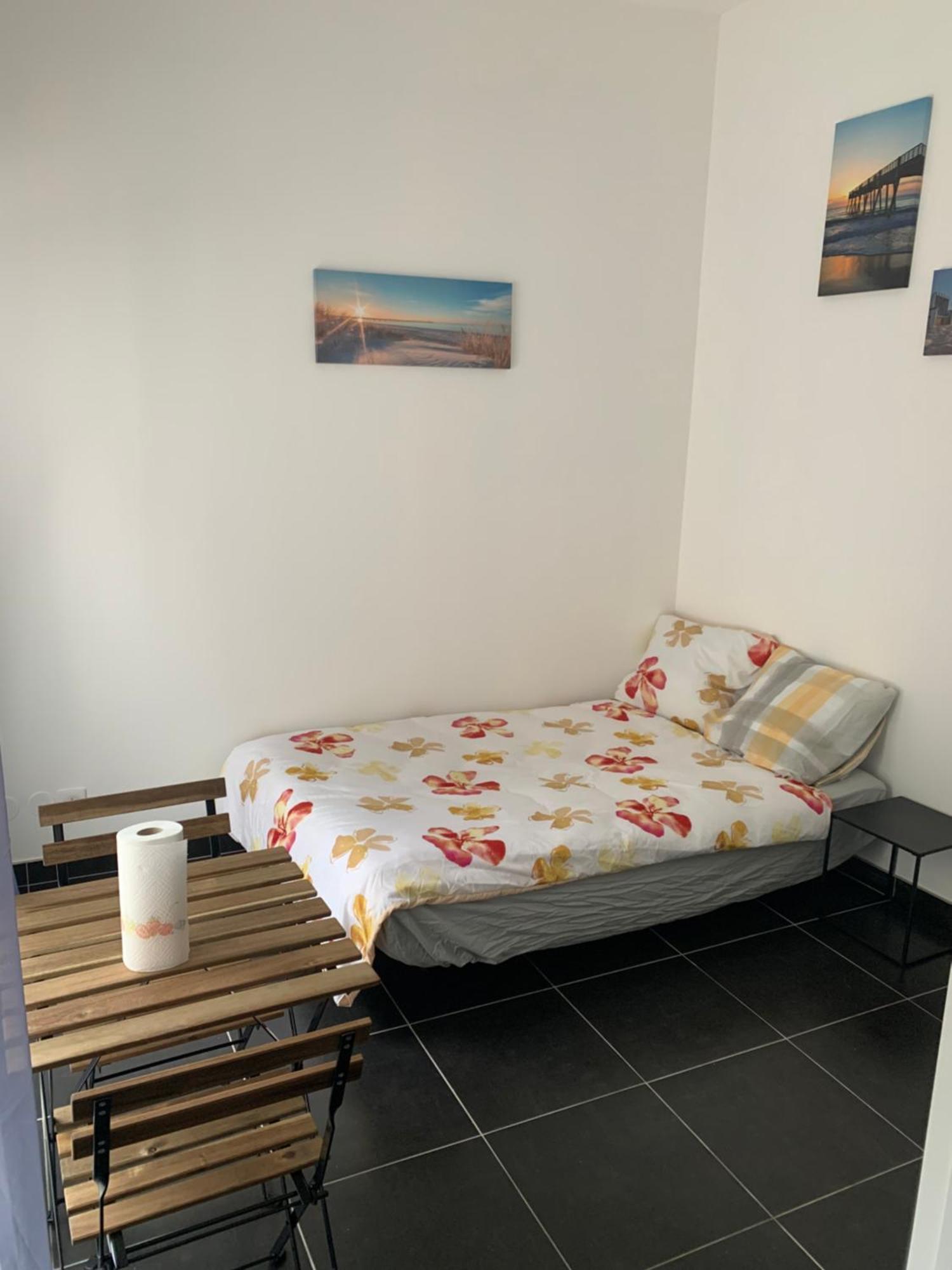 Jolie Maisonnette Avec Terrasse Centre Nancy